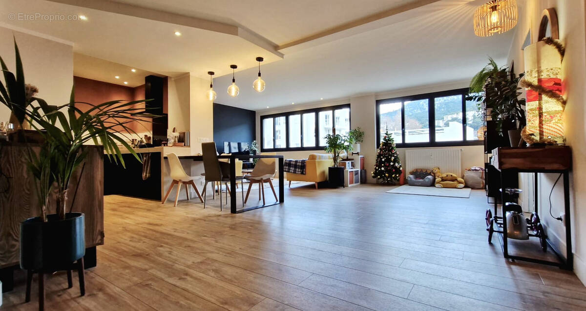 Appartement à TOULON