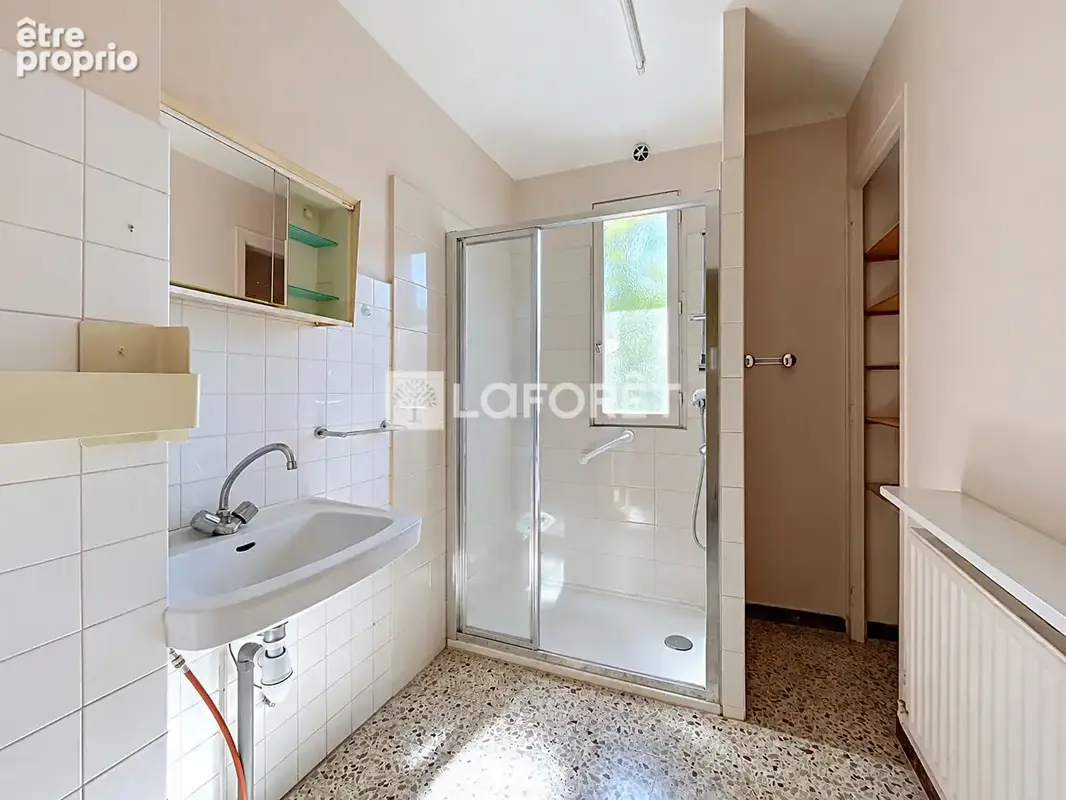 Maison Collonges Au Mont D Or 97.32 m2 (au sol 204.60 m²) - photo 7