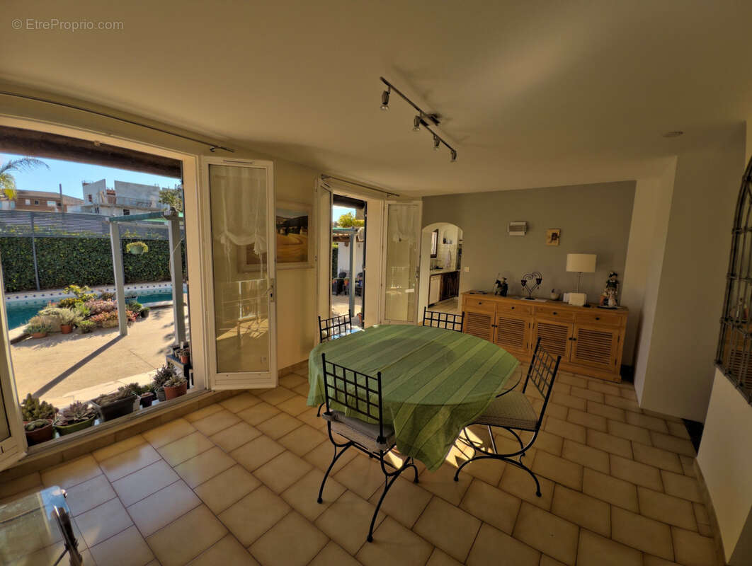 Maison à BAILLARGUES