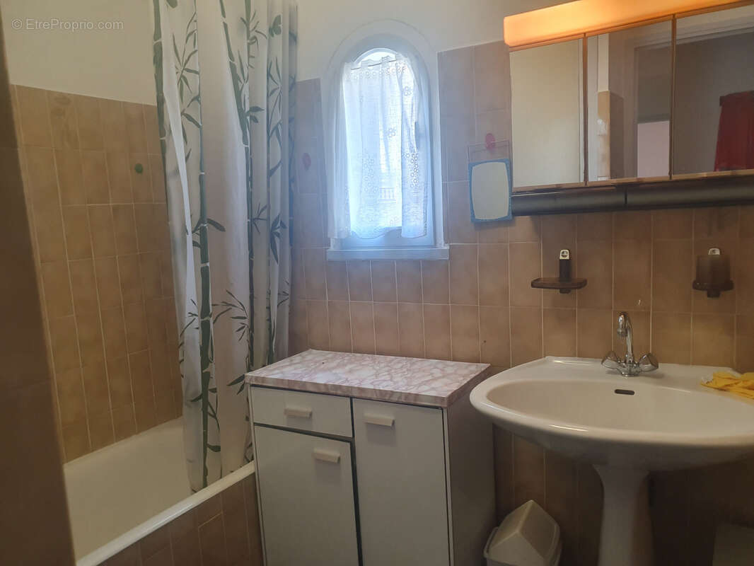 Appartement à acheter avec terrasse à Cavalaire-Sur-Mer - photo 6