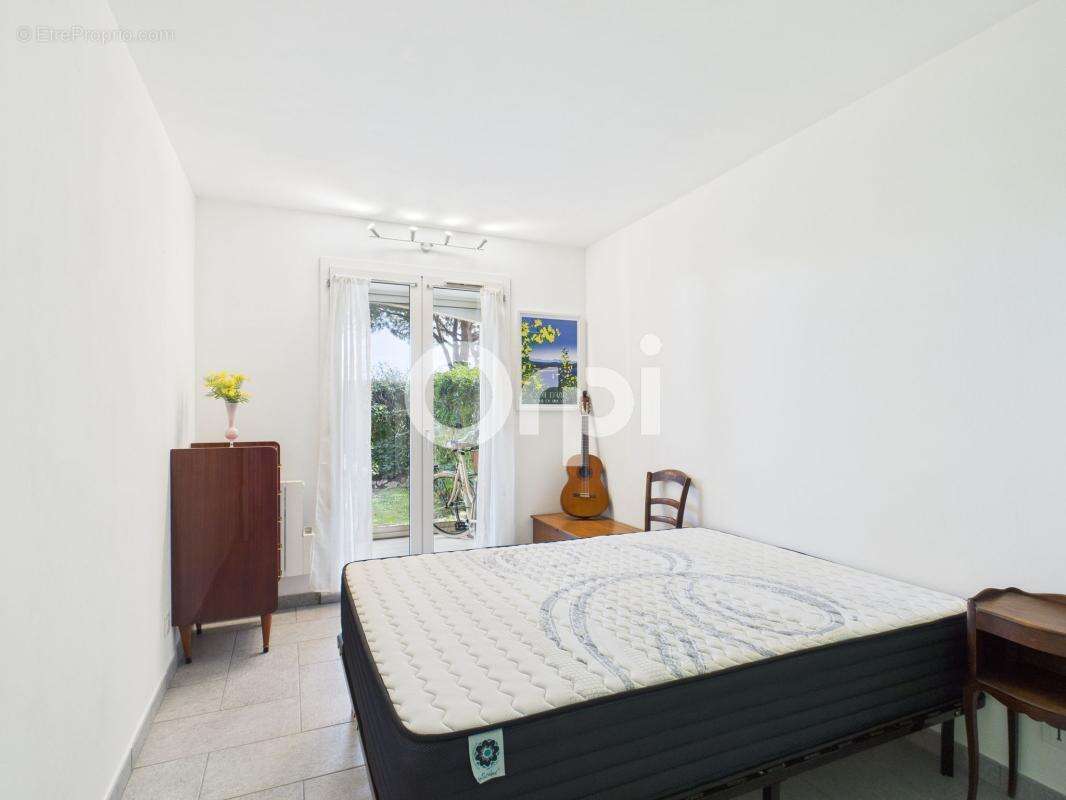 Appartement à MANDELIEU-LA-NAPOULE