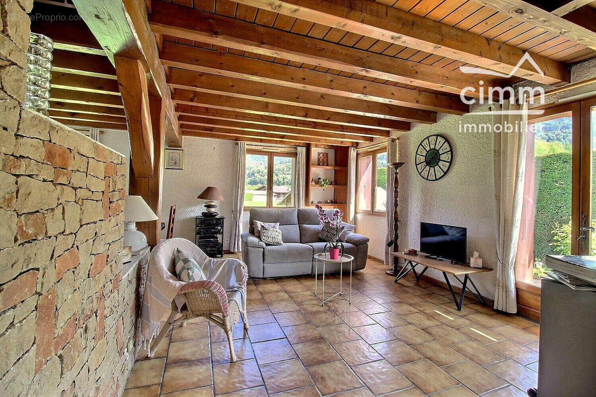 Maison 130 m² à Domancy  - photo 9