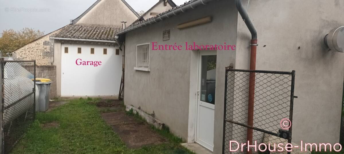 Commerce à RIVARENNES