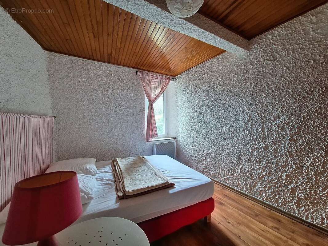 Maison à FERRIERES-POUSSAROU