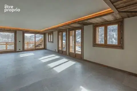 Maison 193 m² à Saint-Martin-De-Belleville  - photo 2