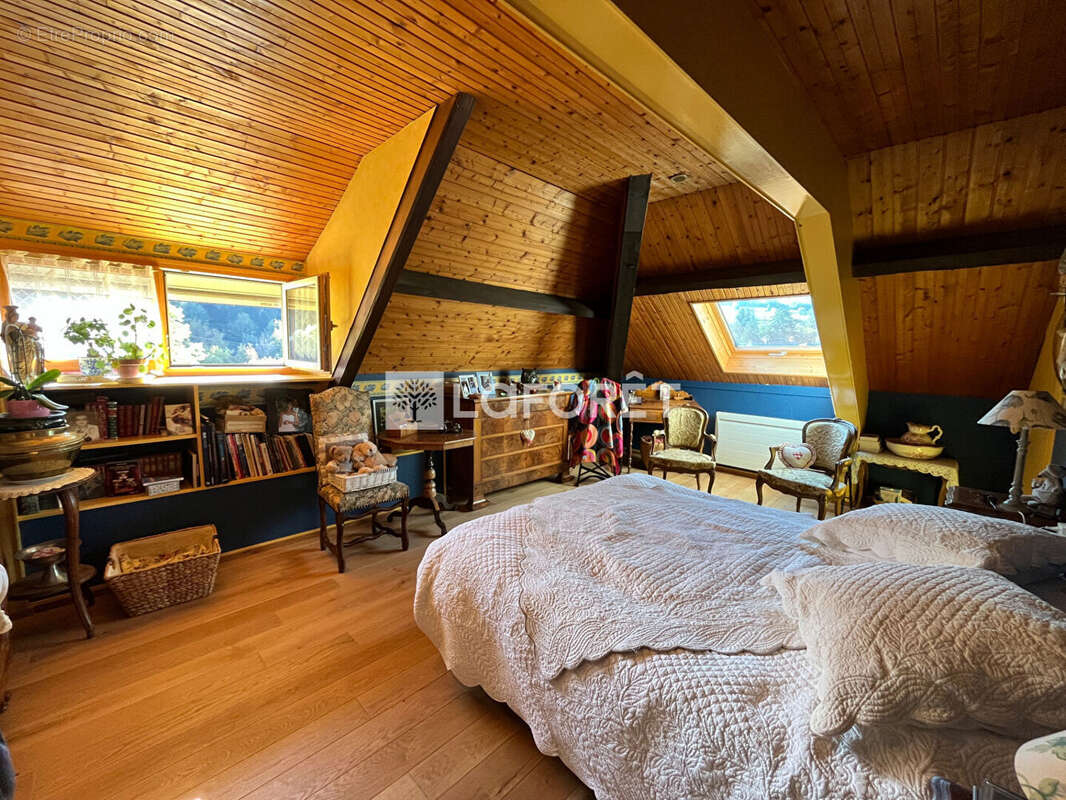 Maison à SALINS-LES-BAINS