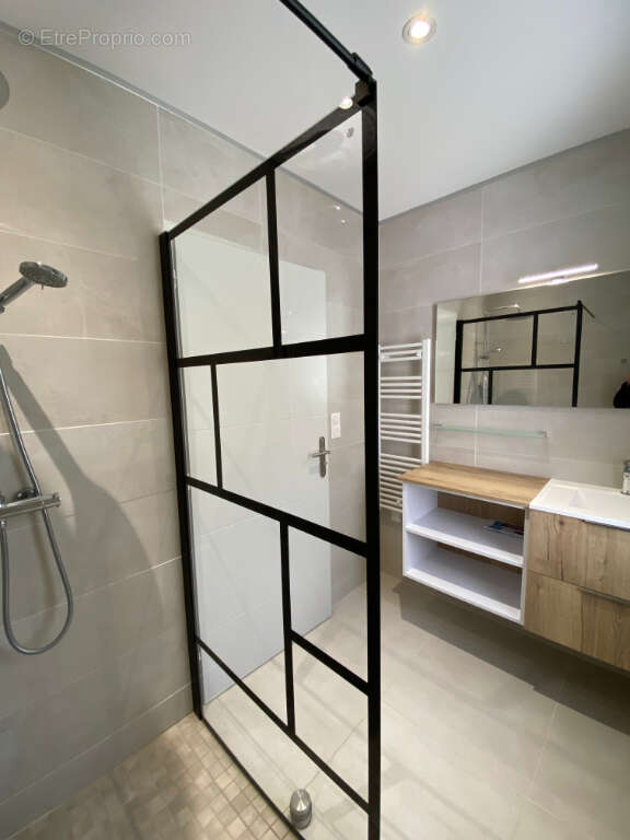 Maison de plain pied-  chauray - 205m2 - photo 15