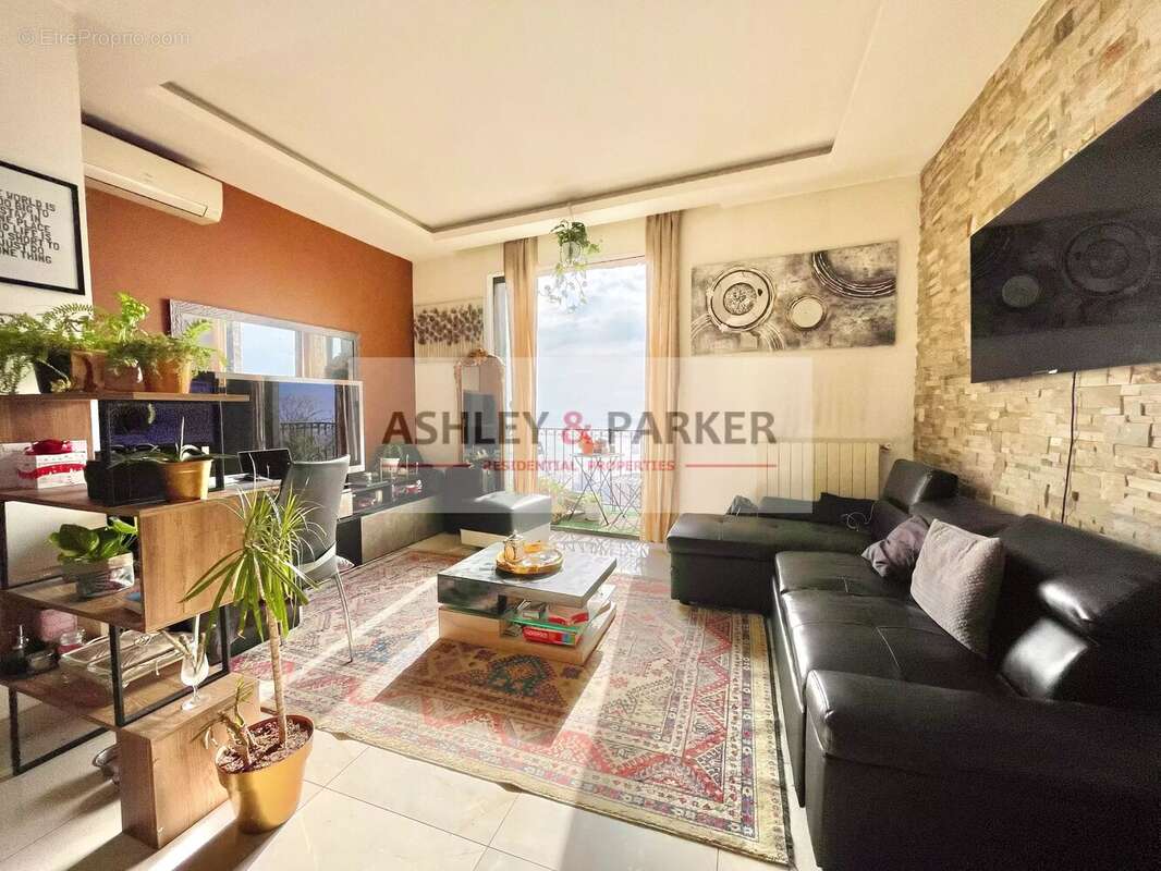 Appartement à BEAUSOLEIL