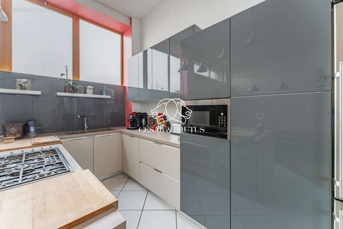 Appartement à LYON-6E