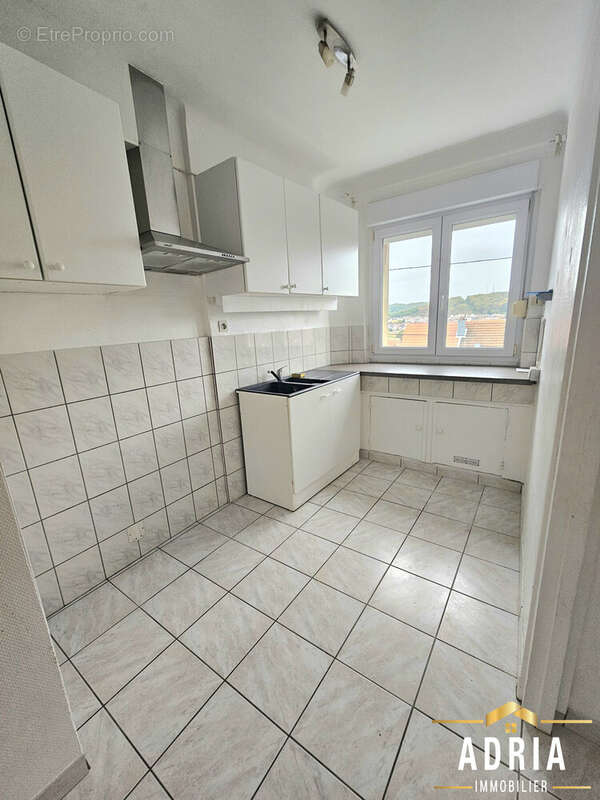 Appartement à AUDUN-LE-TICHE