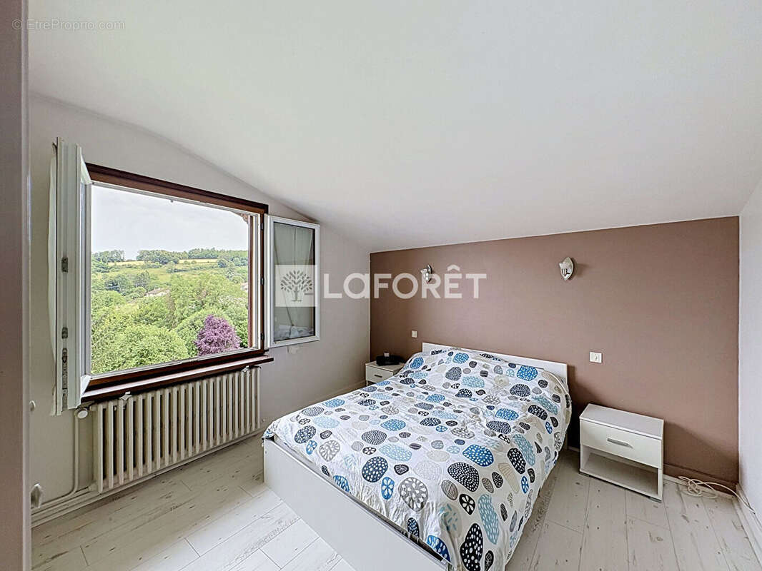 Maison Saint Amour 8 pièce(s) 132.72 m2 - photo 8