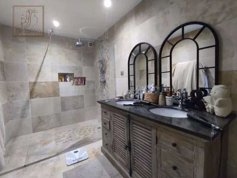 Maison à LA COLLE-SUR-LOUP