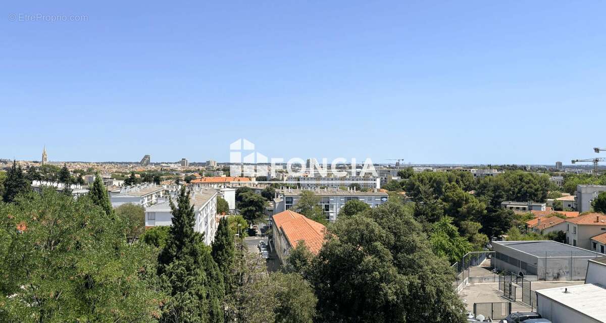 A vendre superbe t3 renove avec cave + stationnement libre - dernier etage - photo 10