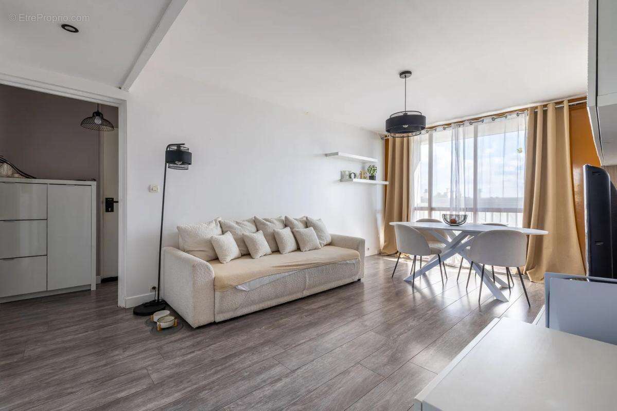 Appartement à YERRES