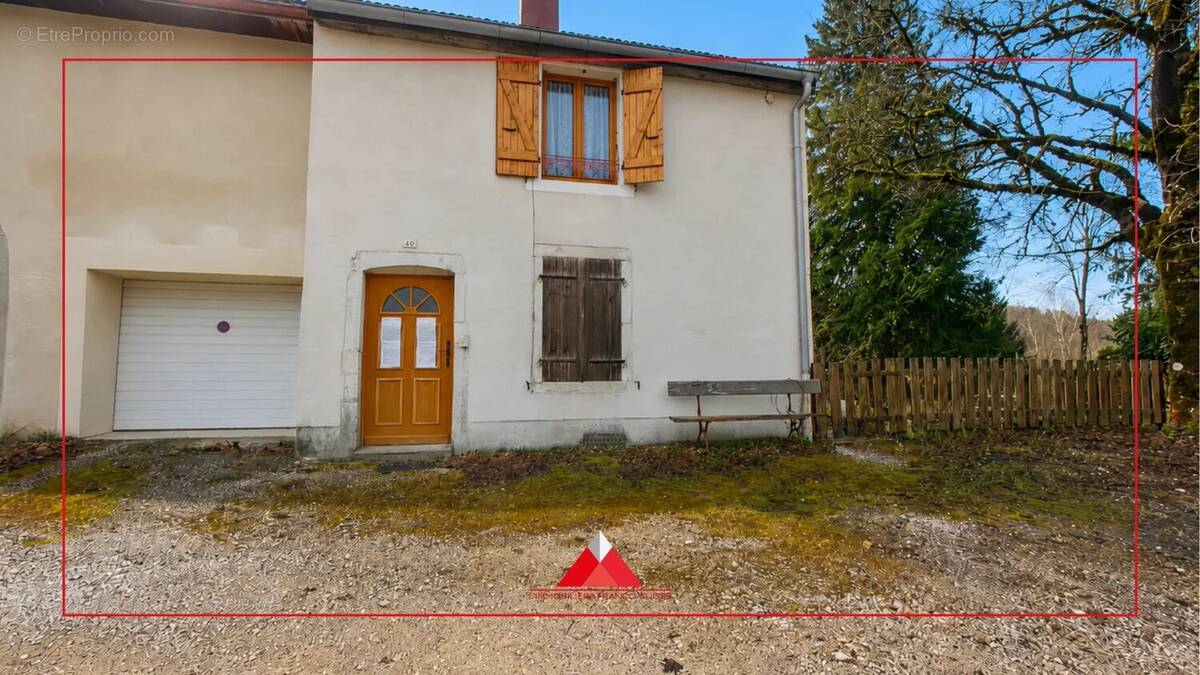 Maison à FONCINE-LE-HAUT