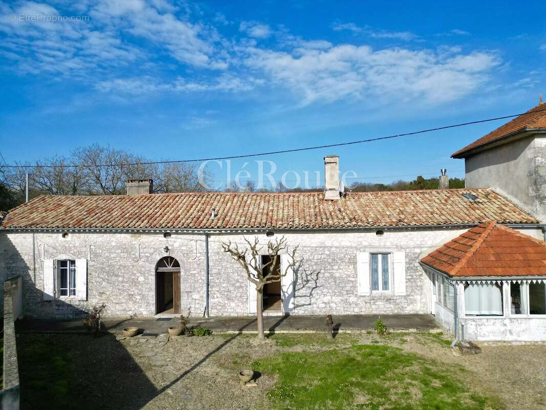 Maison à DURAS