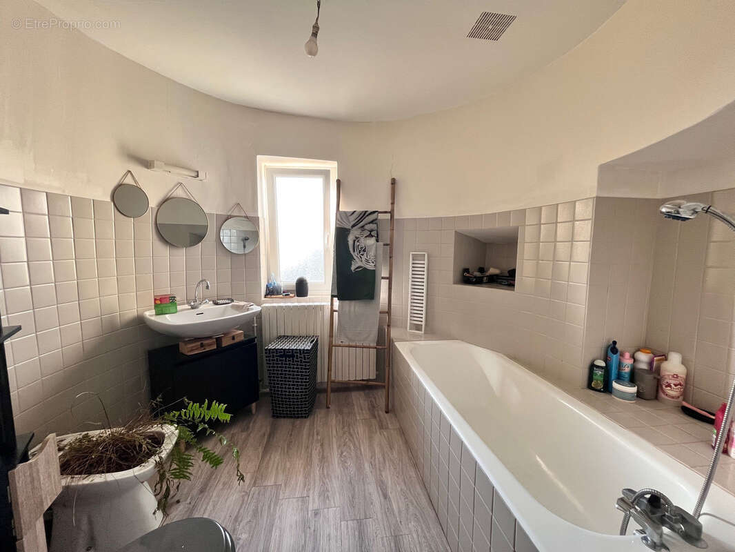 Maison à TORIGNI-SUR-VIRE