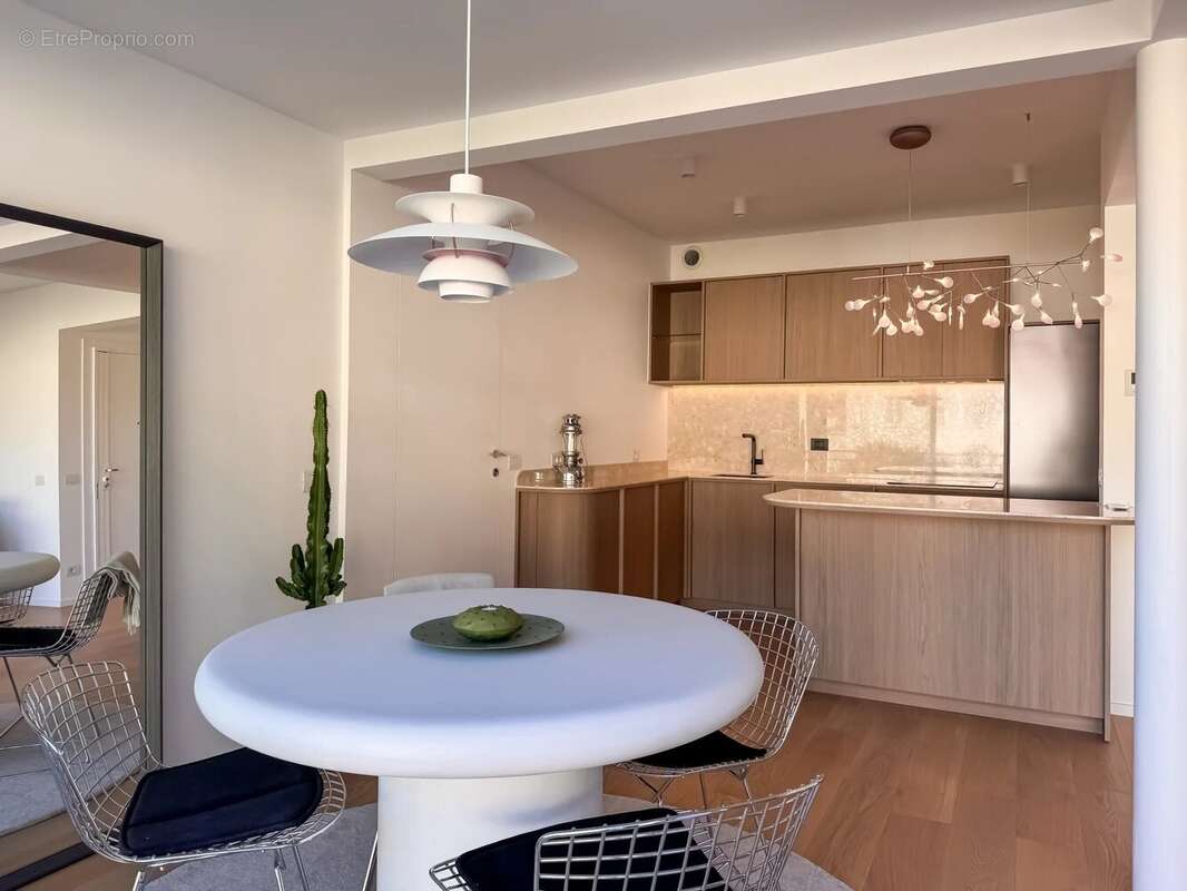 Appartement à BEAULIEU-SUR-MER