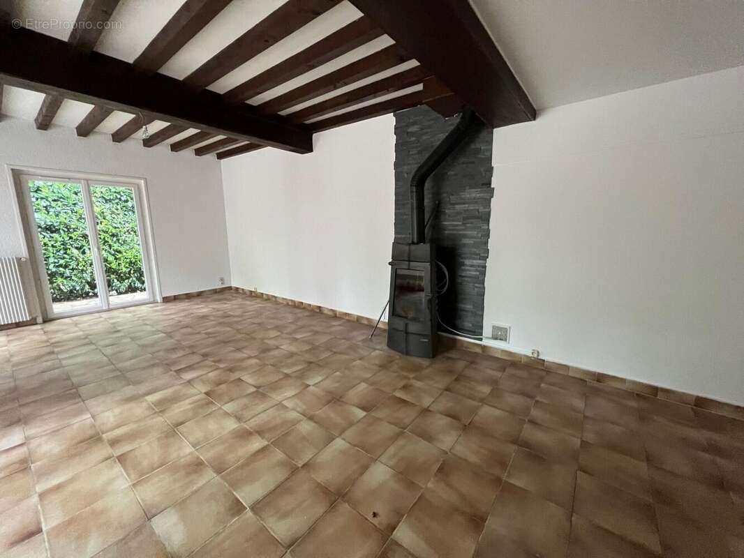 Photo 3 - Maison à ESTRABLIN