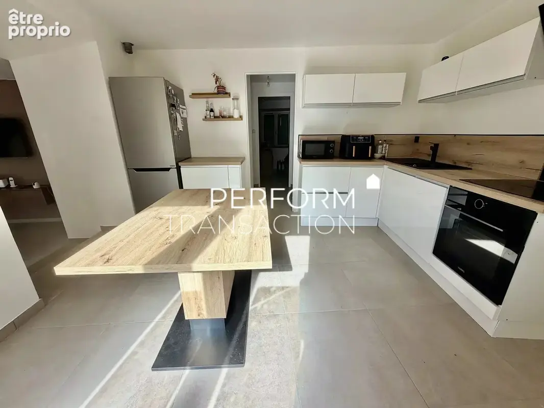 SAINT GEORGES DE COMMIERS-Appartement T4 dans maison de village - photo 5
