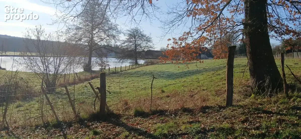 Terrain à ANGEOT