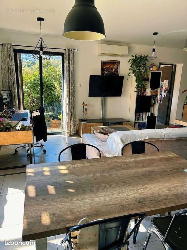 Appartement à SANTA-MARIA-DI-LOTA