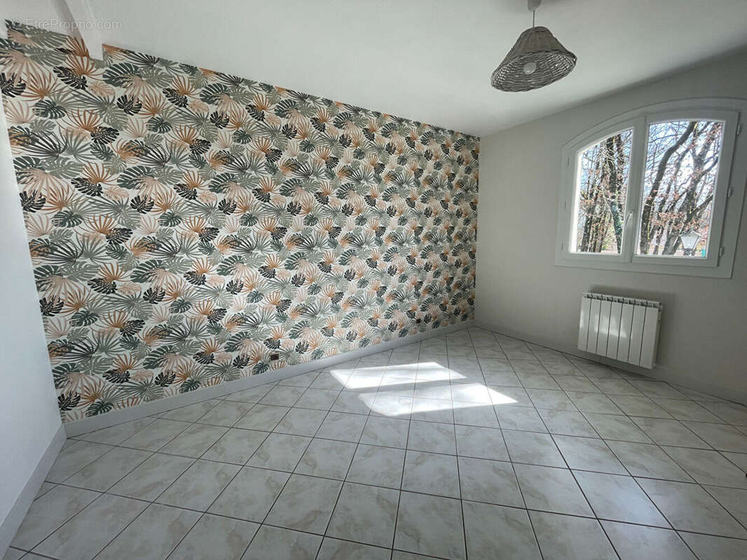 Maison à BRIE