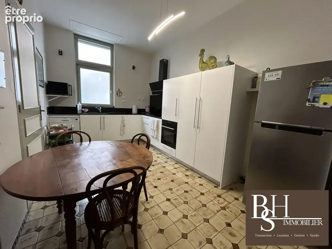 Appartement 10 pièces 254 m² à vendre à Poitiers (86000) - photo 7