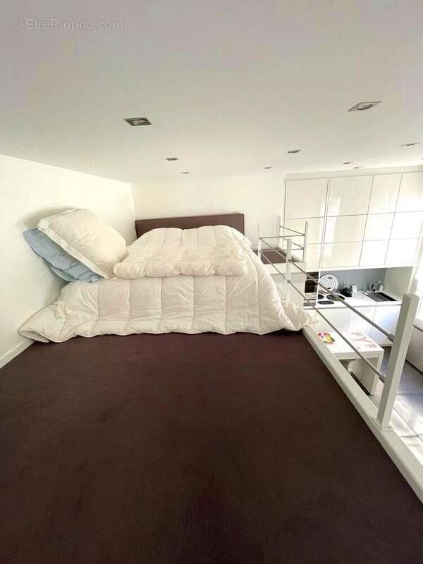 Appartement à PARIS-9E