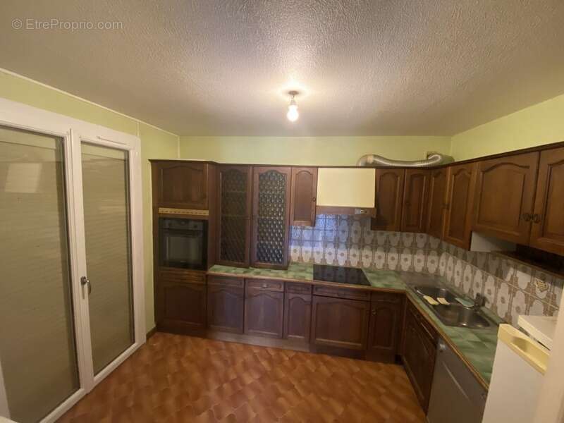 Maison familiale au calme avec potentiel à développer - photo 8