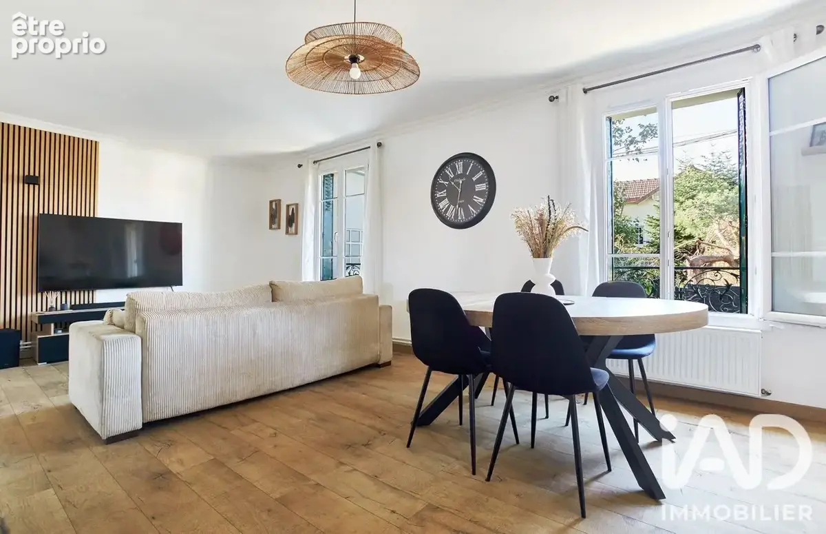 Photo 1 - Maison à SARTROUVILLE