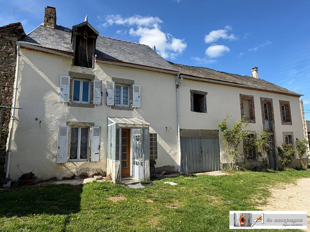 Maison à ROUGNAT