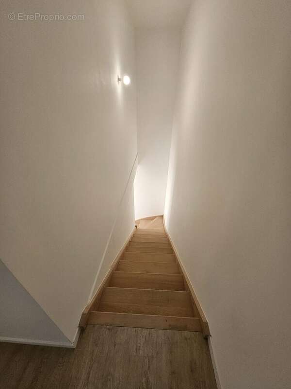 Maison à PONT-L&#039;EVEQUE