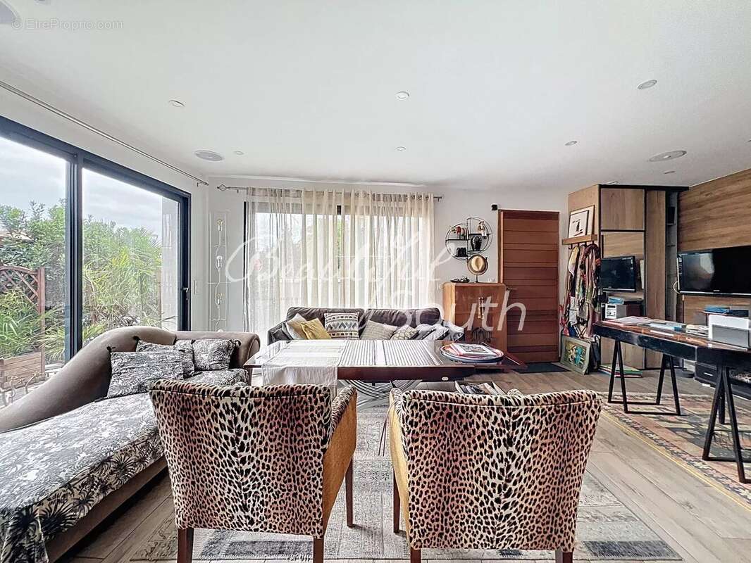 Maison à CANET-EN-ROUSSILLON