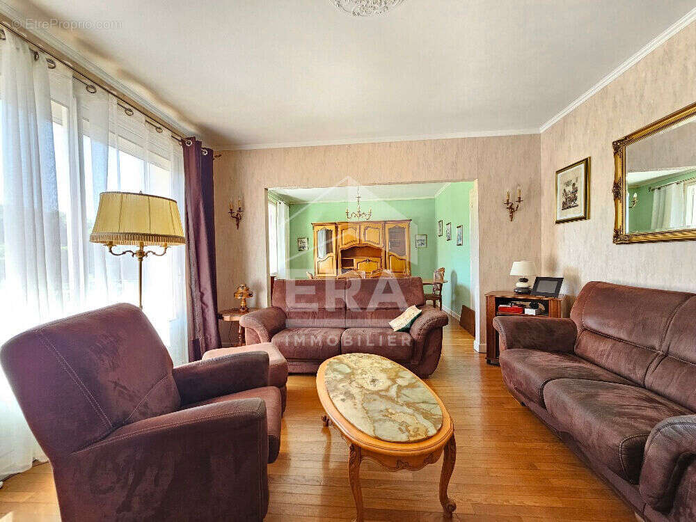 Maison 128m² à roullet-saint-estèphe - photo 7