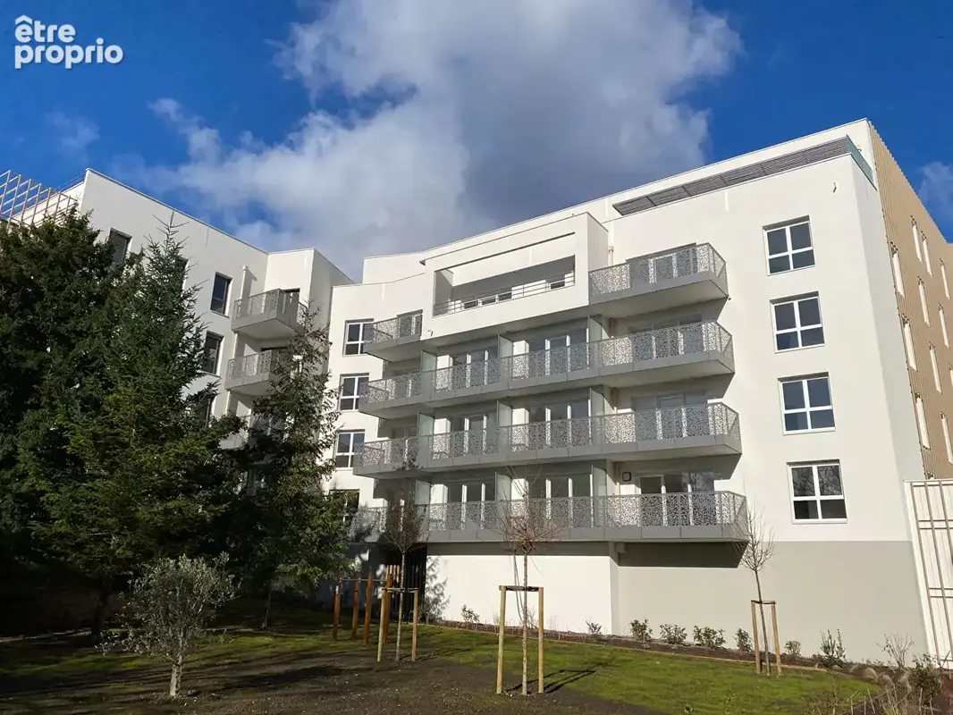 Habitable de suite : dernier étage avec une superbe terrasse  § - photo 2