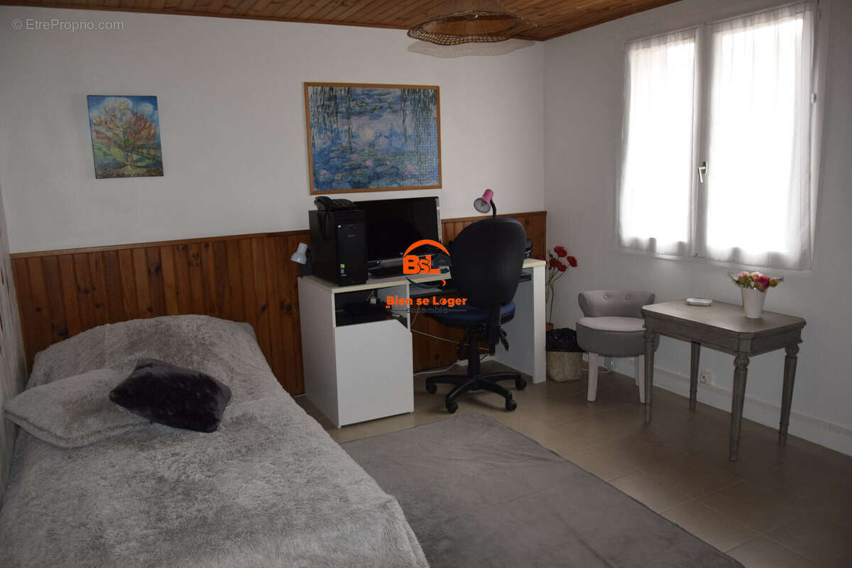 Maison à VEYRE-MONTON