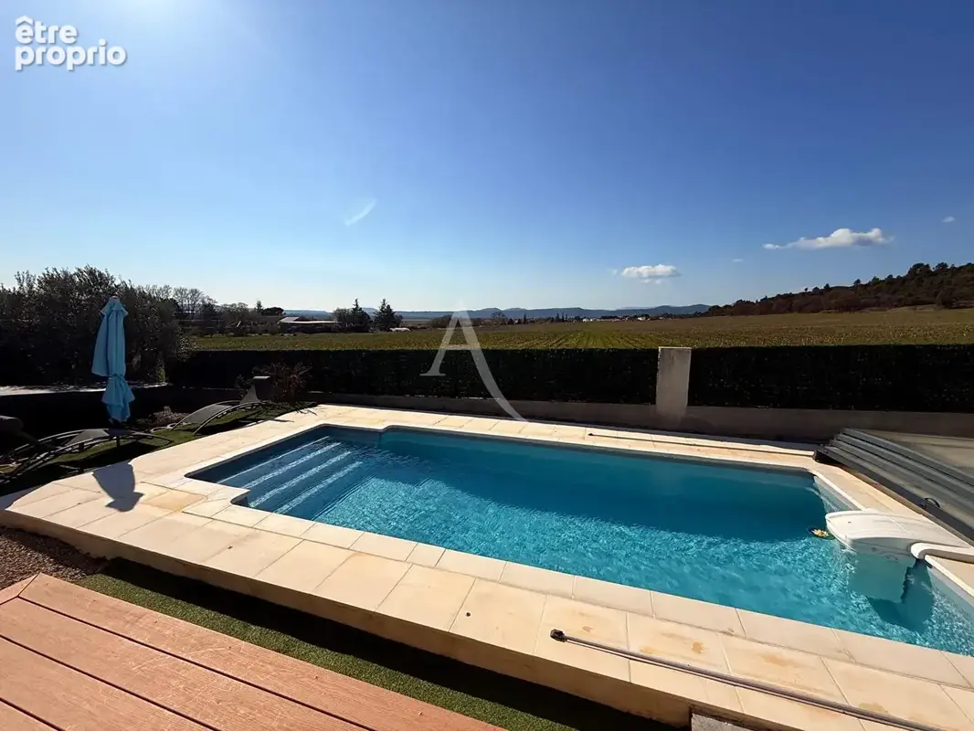 Villa de 87m2 avec terrasse piscine parking et abri jardin - photo 6