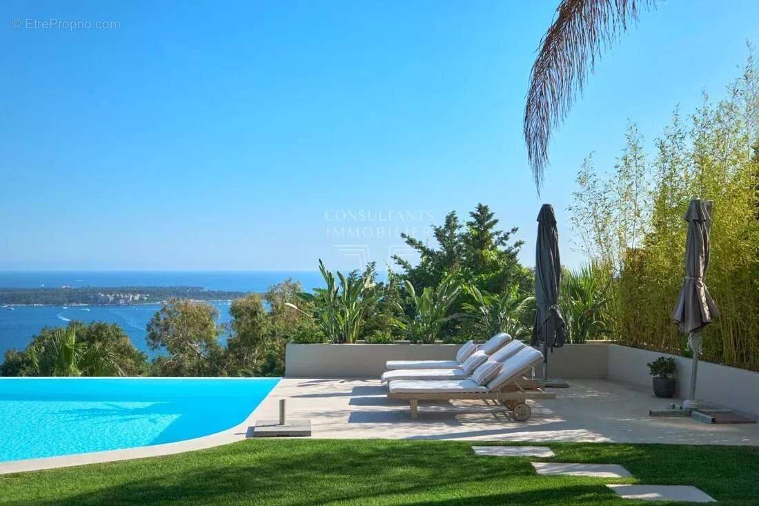 Maison à CANNES