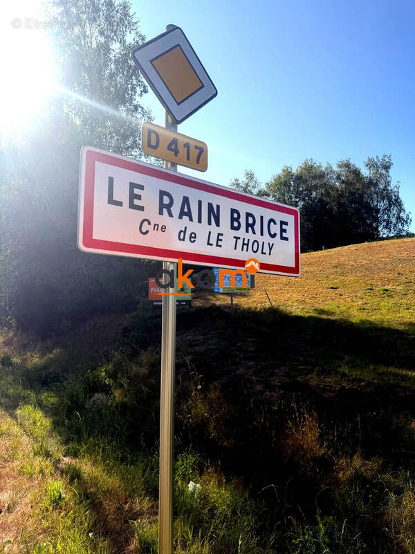 Terrain à LE THOLY