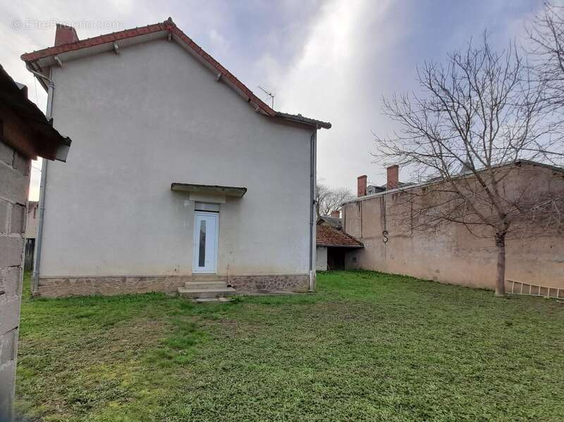 Maison à CORBIGNY