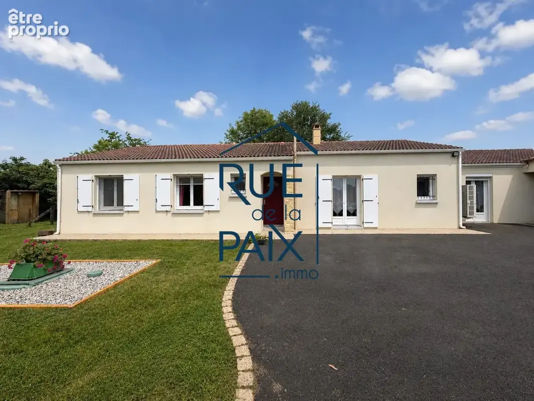 Maison 5 pièces 175 m² à vendre à Les Forges (79340) - photo 1