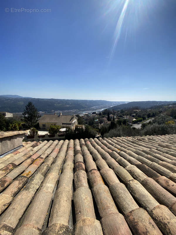 Maison à GATTIERES