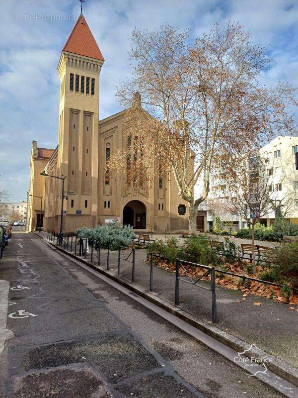 Appartement à LYON-8E