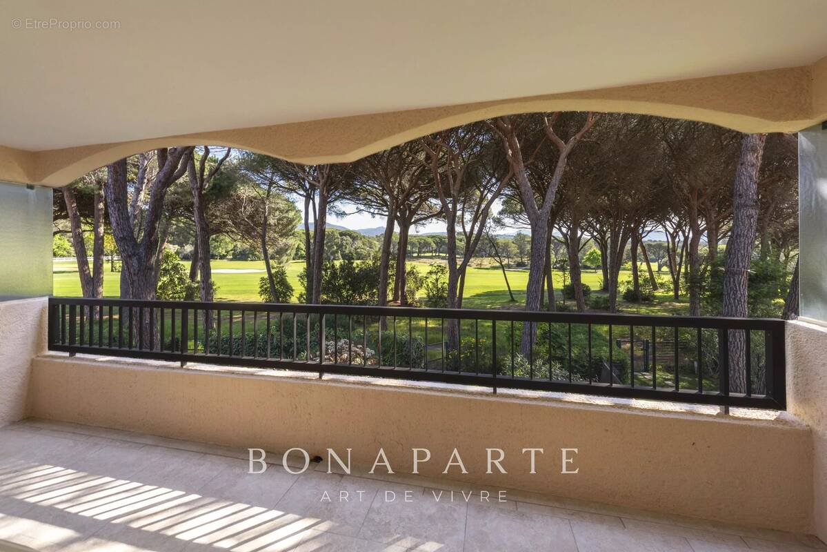 Appartement à SAINT-RAPHAEL