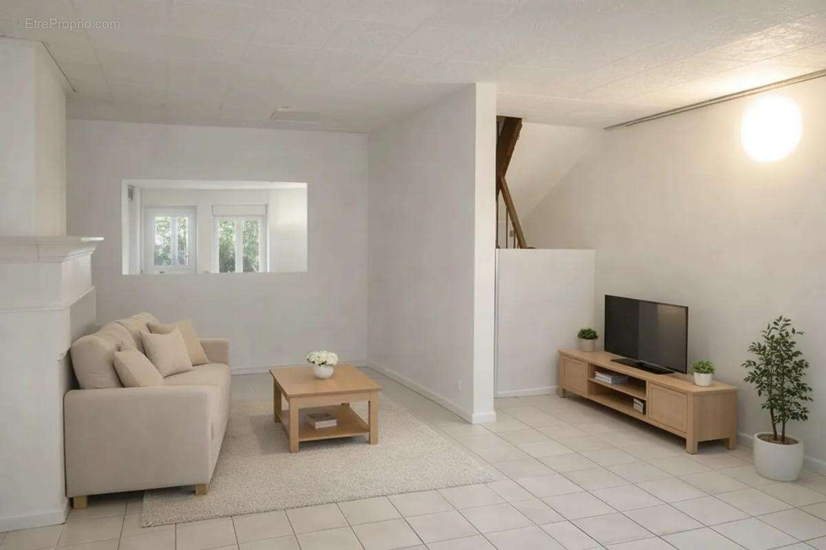 Maison à VILLENEUVE-SUR-BELLOT