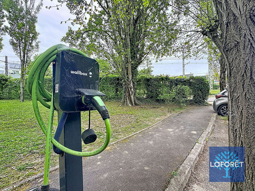 Appartement à CHILLY-MAZARIN