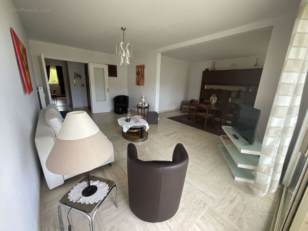 Appartement à CAGNES-SUR-MER