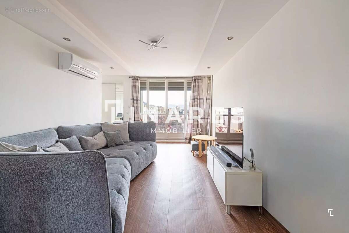 Appartement à MARSEILLE-9E