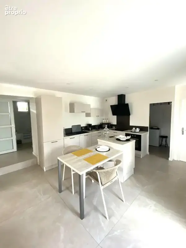 Appartement coup de coeur de 67 m² en rez-de-chaussée- Petite copropriété -Place de parking - photo 3